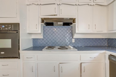 5608 Trail Lake Dr, Fort Worth, TX 76133 - photo 7