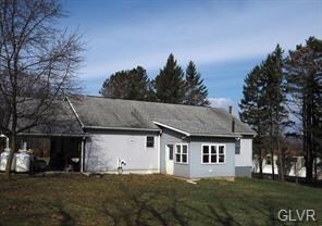 41 Archery Club Rd, New Ringgold, PA 17960 - photo 2