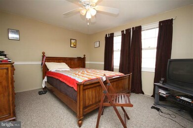 12620 Heming Ln, Bowie, MD 20716 - photo 2