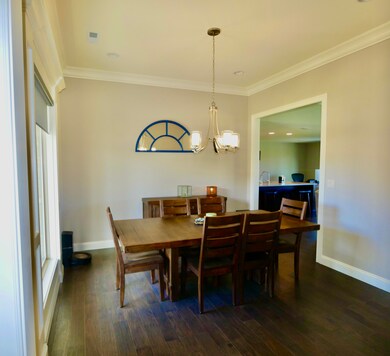 Formal Dining