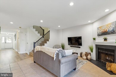 9332 Eagleview Dr, Lafayette Hill, PA 19444 - photo 2