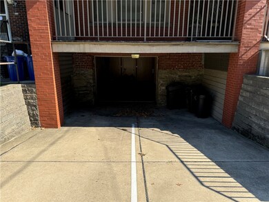 543 S Aiken Ave unit 3, Pittsburgh, PA 15232 - photo 3
