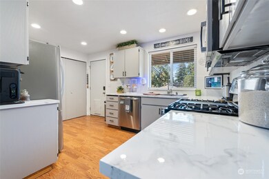 15922 Quail Meadows Ct SE, Yelm, WA 98597 - photo 7