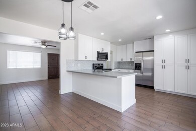 10th St. Kitchen #1