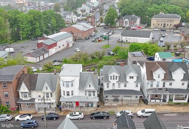 325 Hazle St, Tamaqua, PA 18252 - photo 2