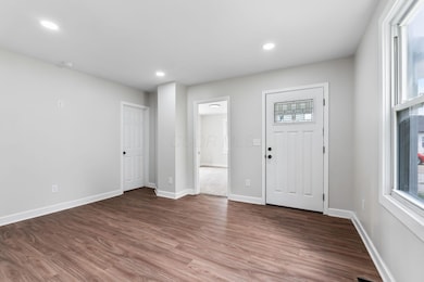 1805 Meriline Ave (Interior)-5