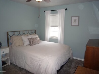 2422 Mapleview Ave, Portage, MI 49024 - photo 5