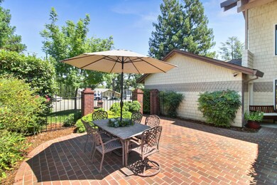 7916 Laurelridge Ct, Fair Oaks, CA 95628 - photo 4