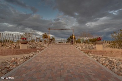 20720 W Cattle Iron Dr, Wickenburg, AZ 85390 - photo 7