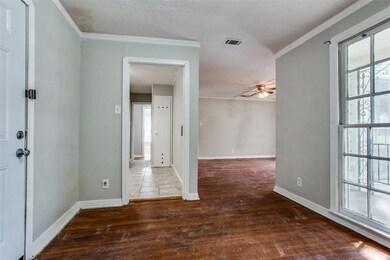102 Adams St, Cleburne, TX 76033 - photo 5