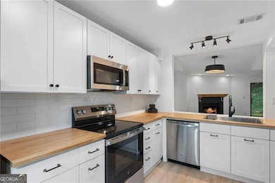 3016 Steeplechase unit 3, Alpharetta, GA 30004 - photo 2