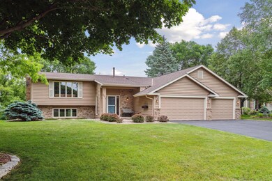 6015 Creek Ridge Ct, Minnetonka, MN 55345 - photo 2