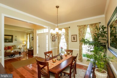 13603 Bare Island Dr, Chantilly, VA 20151 - photo 3