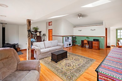 496 Lamberts Cove Rd, Vineyard Haven, MA 02568 - photo 7