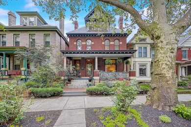 976 Neil Ave, Columbus, OH 43201 - photo 3