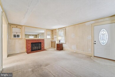 905 Foss Ave, Drexel Hill, PA 19026 - photo 3