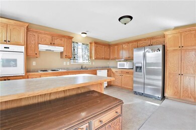 1101 Carlisle Dr, Raymore, MO 64083 - photo 7