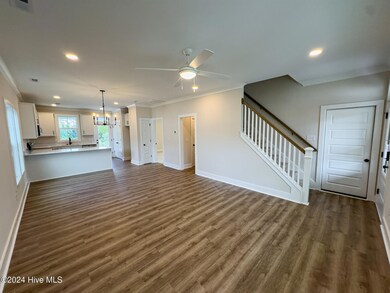 180 Pine View_003