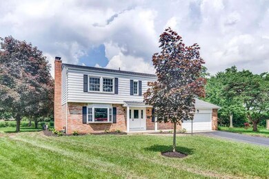 892 Kennet Ct Columbus OH-small-002-27-E