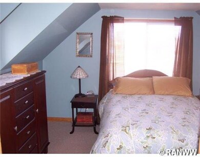 3223 Delbert Rd, Eau Claire, WI 54703 - photo 6