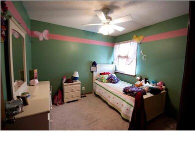 2nd Bedroom
