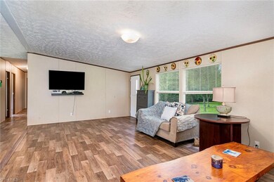 3393 Fulton Rd, Asheboro, NC 27205 - photo 3