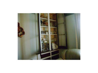 545 Penn Ave, Midland, PA 15059 - photo 3