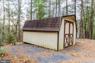 90 Morgan St, Basye, VA 22810 - photo 5