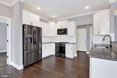 10272 Hunters Ridge Dr, Waynesboro, PA 17268 - photo 5