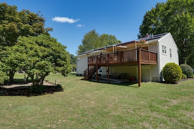 6 Fairfax St, Burlington, MA 01803 - photo 2