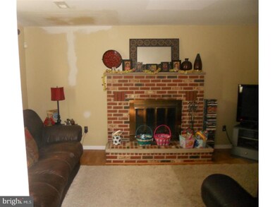 25 Cameron Cir, Clementon, NJ 08021 - photo 6