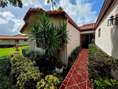 6220 Kings Gate Cir, Delray Beach, FL 33484 - photo 3