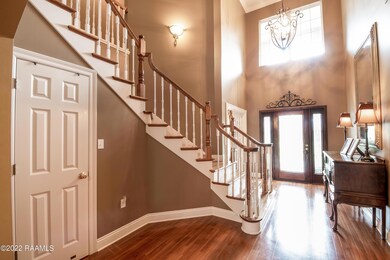 7_Entryway-1