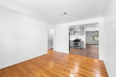 777 Cullum Ave, Hurst, TX 76053 - photo 5