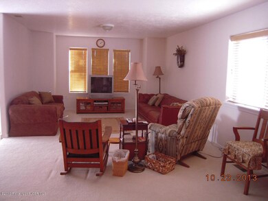5004 Holmes Dr, Farmington, NM 87402 - photo 3