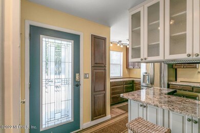 94 W 3rd St (8).jpg-SMALL