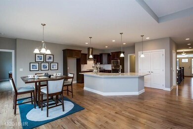9432 Rushbrook Dr, Johnston, IA 50131 - photo 2