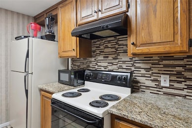 Orange Tree Condominiums unit 81, Austin, TX 78705 - photo 5