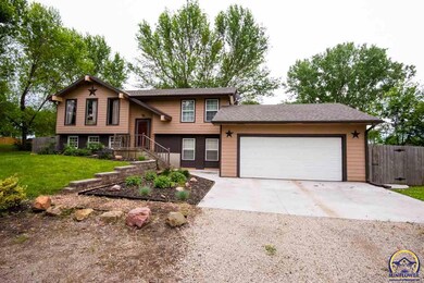 8011 SW 21st Terrace, Topeka, KS 66614 - photo 3