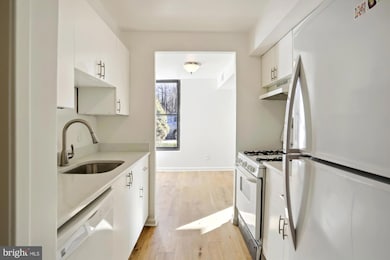 102 Duvall Ln unit 104, Gaithersburg, MD 20877 - photo 3