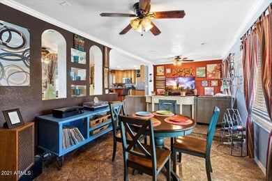 06-Dining Room