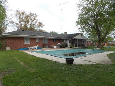 721 Erie St, Woodville, OH 43469 - photo 2