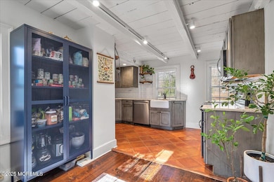 630 Kings Hwy E, Atlantic Highlands, NJ 07716 - photo 2