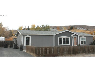 3025 Carter St, Baker City, OR 97814 - photo 2