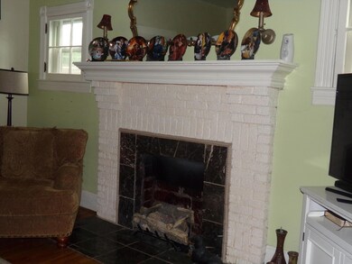 1042 S Main St, Jellico, TN 37762 - photo 6