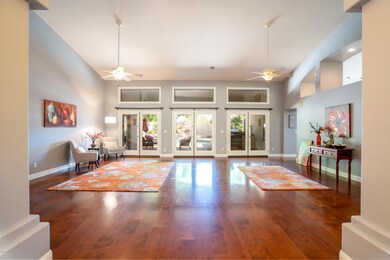 Formal living/dining