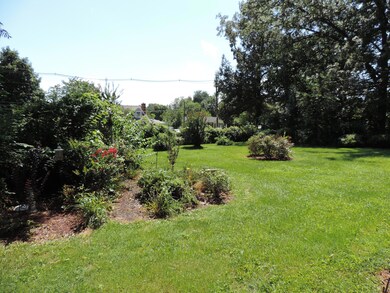 6405 Cooper Chapel Rd, Louisville, KY 40229 - photo 2