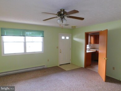 488 Bobwhite Dr, Keyser, WV 26726 - photo 4