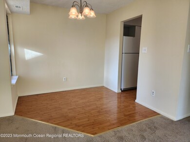10 Newport Ct unit B20, Brick, NJ 08724 - photo 6