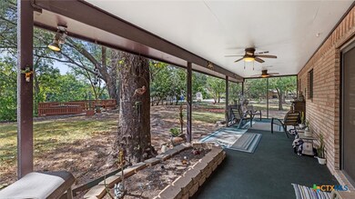 949 Burges St, Seguin, TX 78155 - photo 5